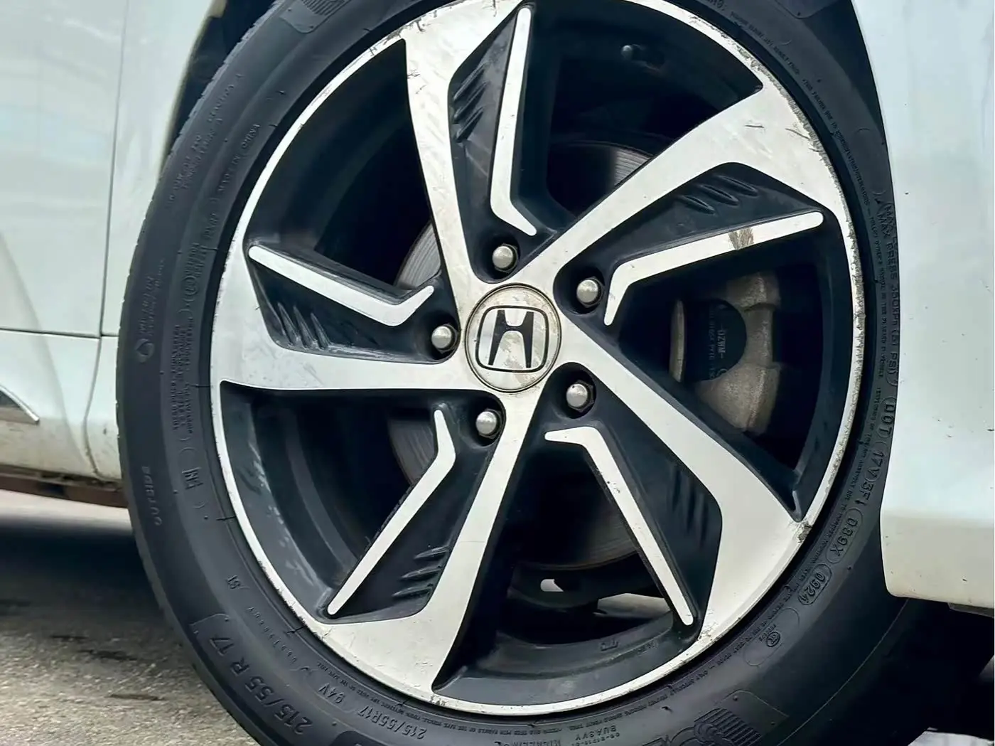Honda Odyssey 2018 — Фото 13/16