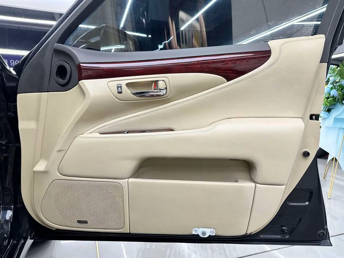 Lexus LS 2007 — Photo 17/20