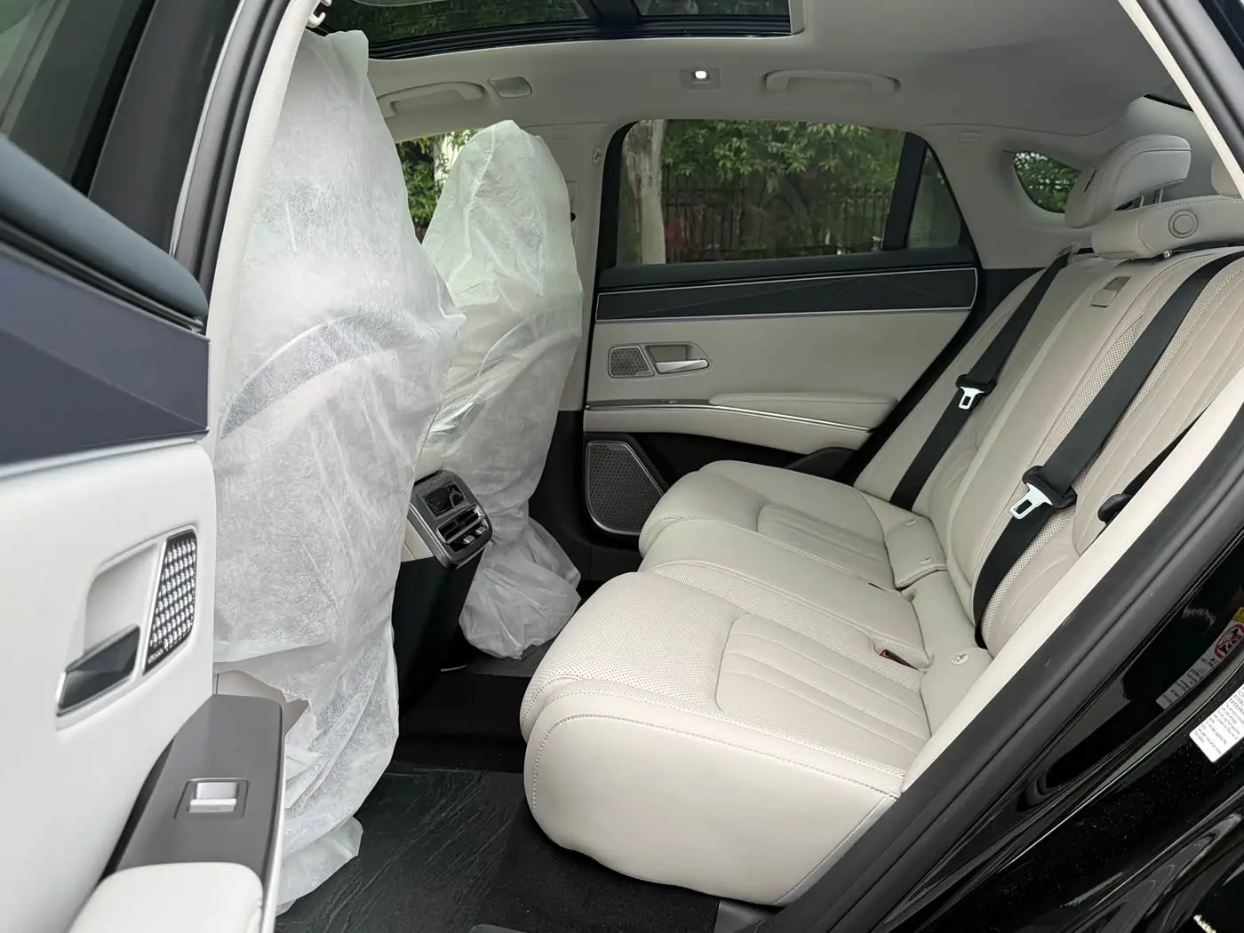 BYD Han L 2026 — Photo 6/11