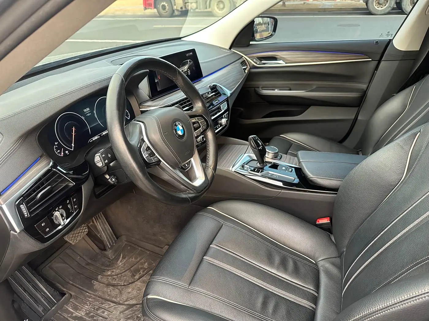 BMW 6 Series GT 2019 — Photo 12/13