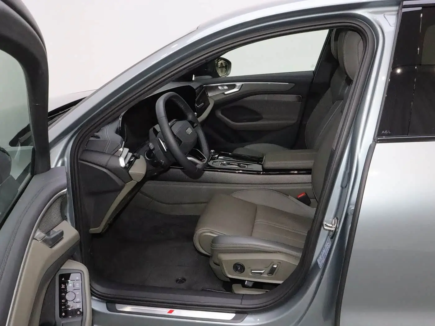 Audi A6L 2026 — Photo 10/20