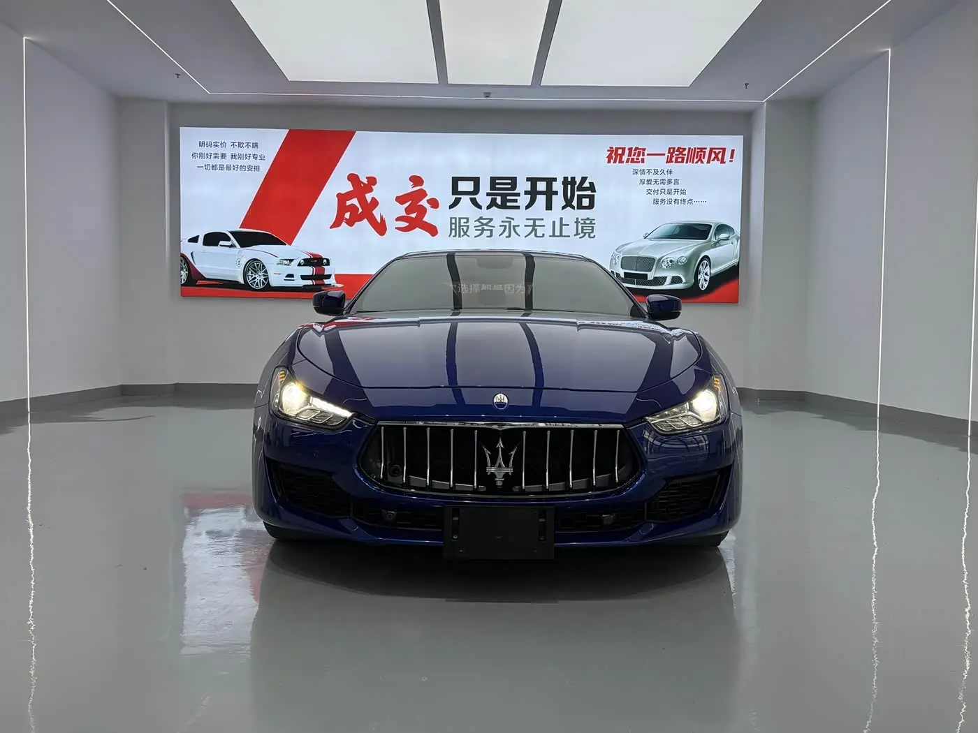 Maserati Ghibli 2018 — Şəkil 2/14