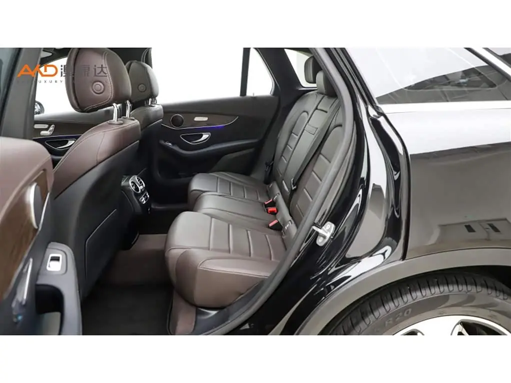 Mercedes-Benz GLC 2023 — Şəkil 7/10