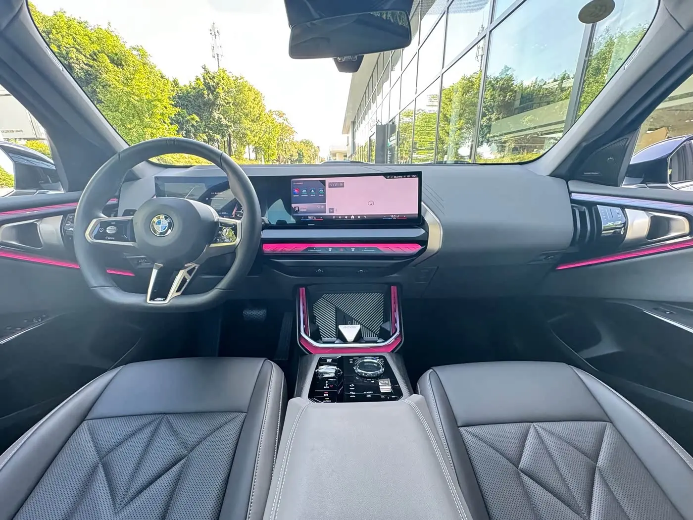 BMW X3 2025 — Photo 8/20