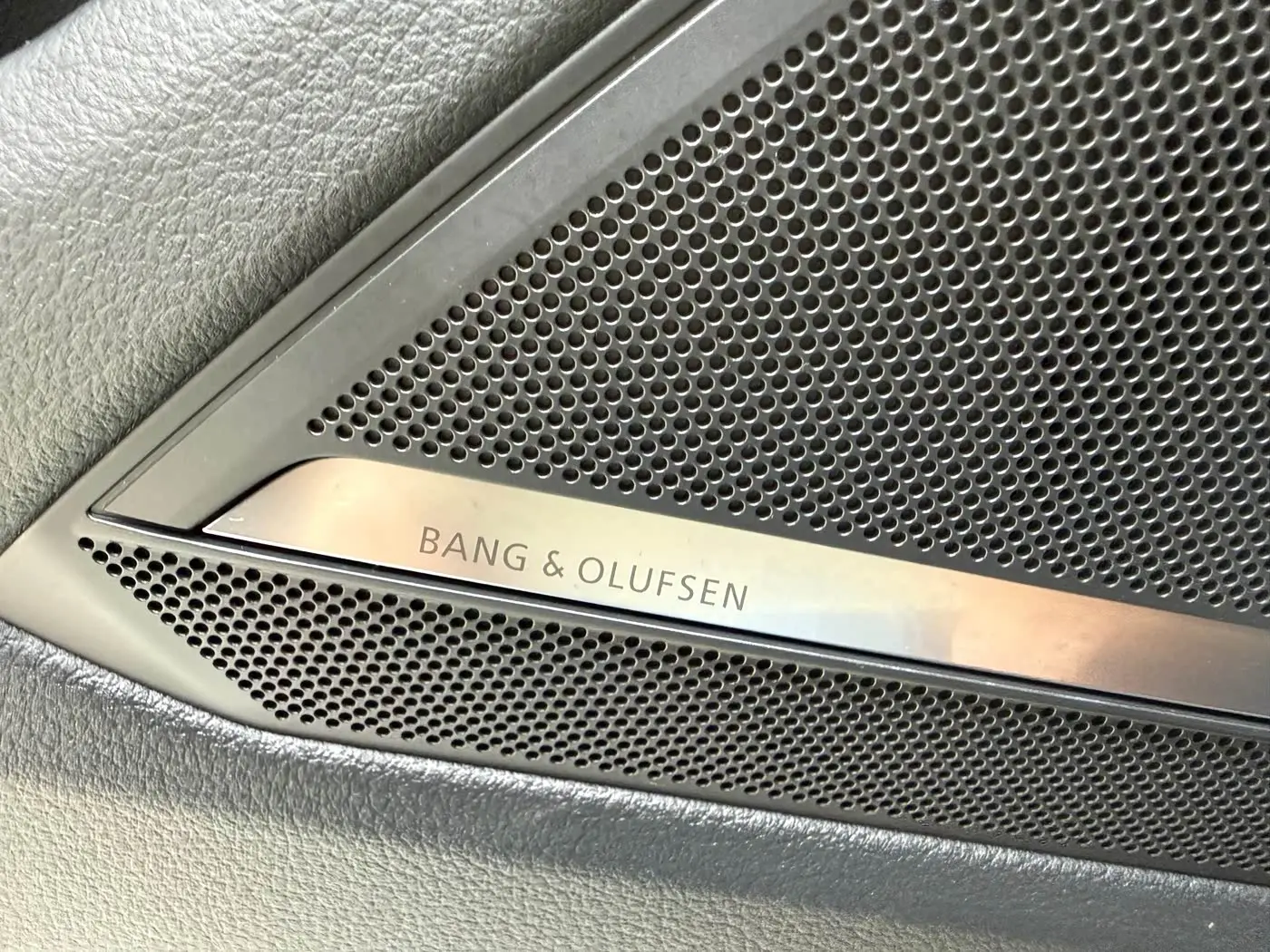 Audi A6L 2021 — Фото 12/20