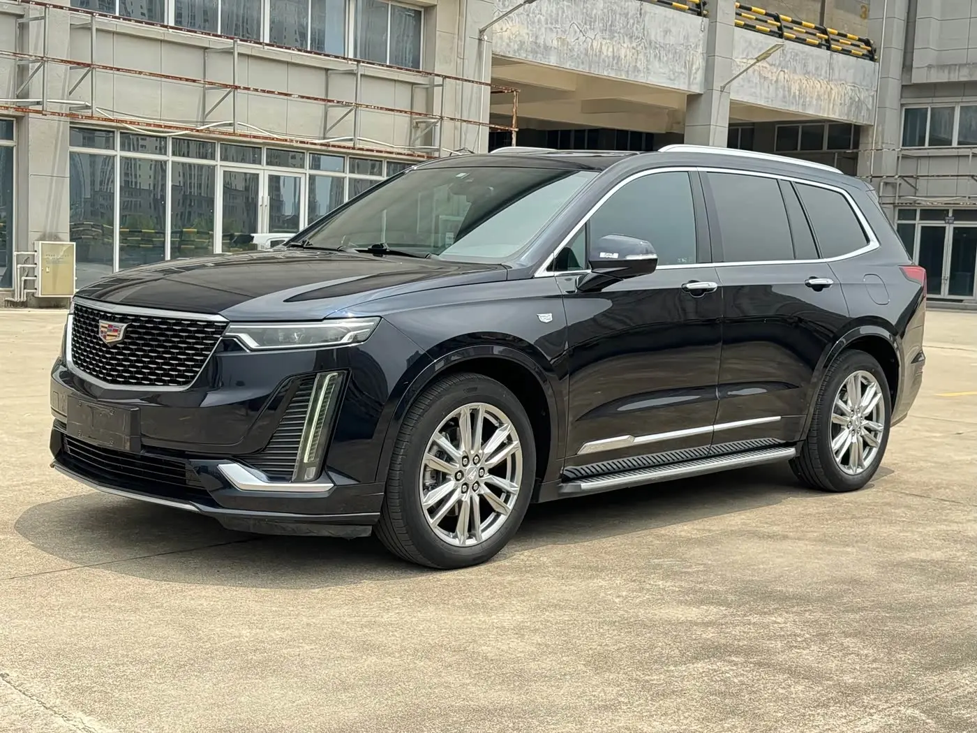 Cadillac XT6 2021 — Photo 1/19