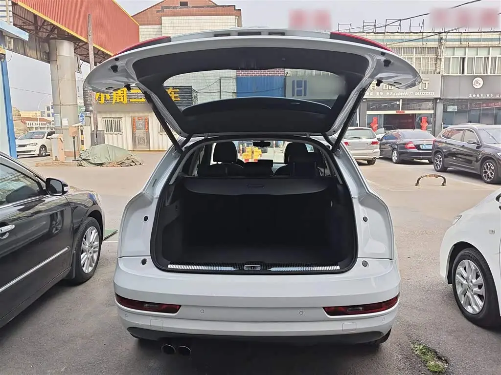 Audi Q3 2019 — Photo 19/20