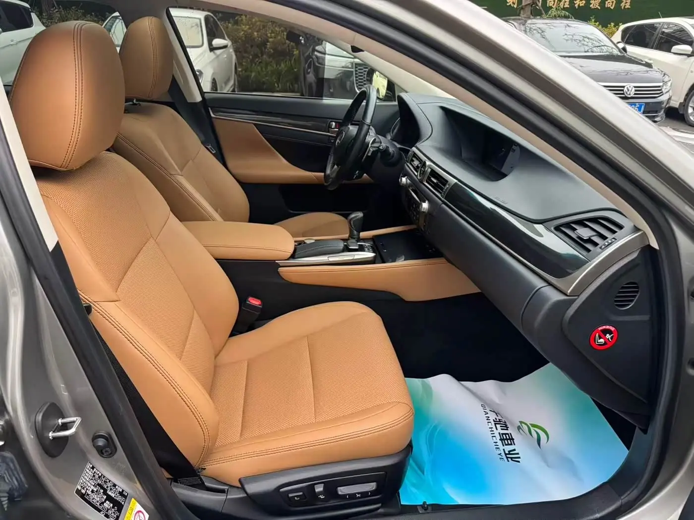 Lexus GS 2018 — Photo 8/19