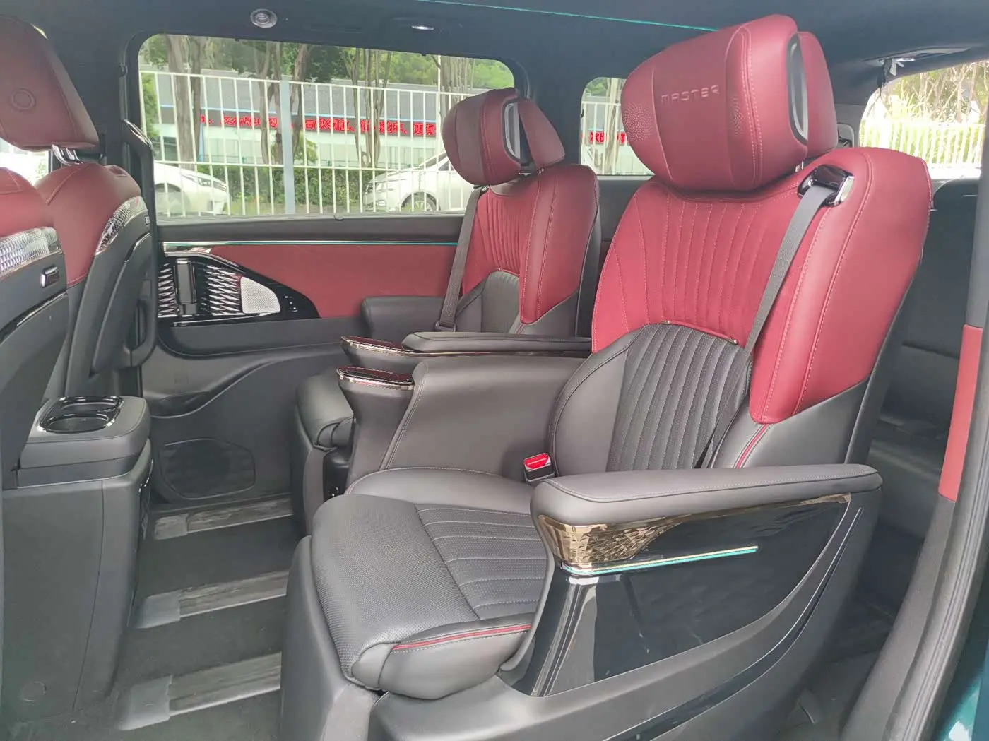 GAC Trumpchi Trumpchi M8 2025 — Фото 5/19