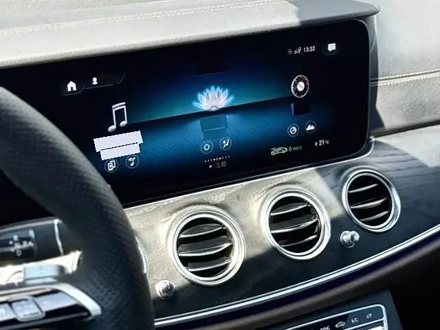 Mercedes-Benz E-Class 2023 — Şəkil 9/18