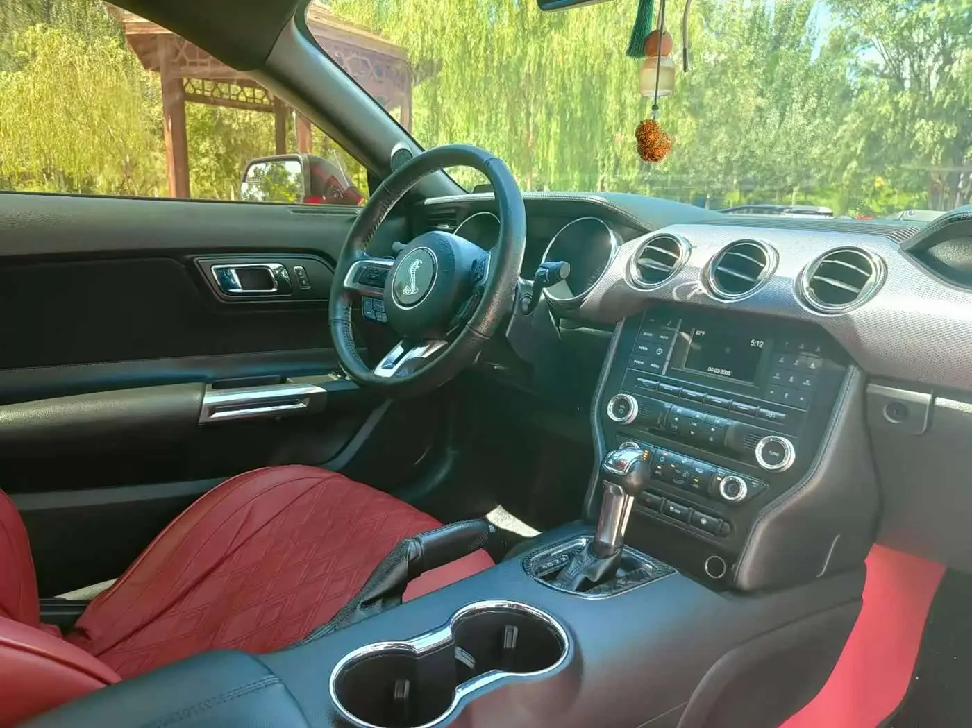 Ford Mustang 2017 — Şəkil 5/9