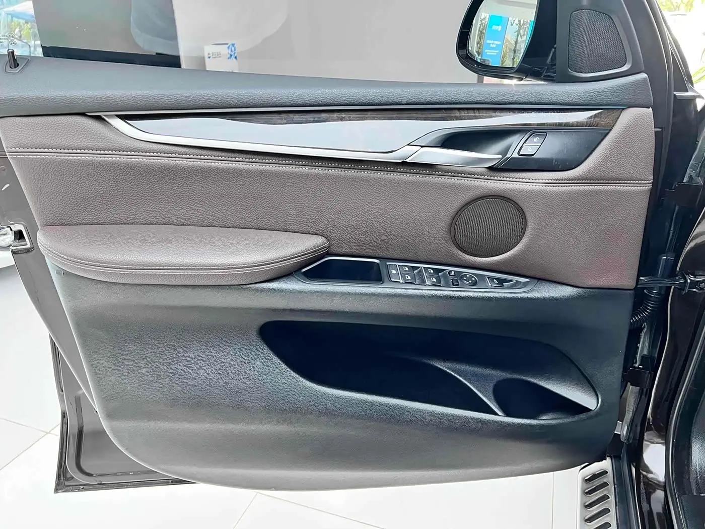 BMW X5 2017 — Şəkil 12/20