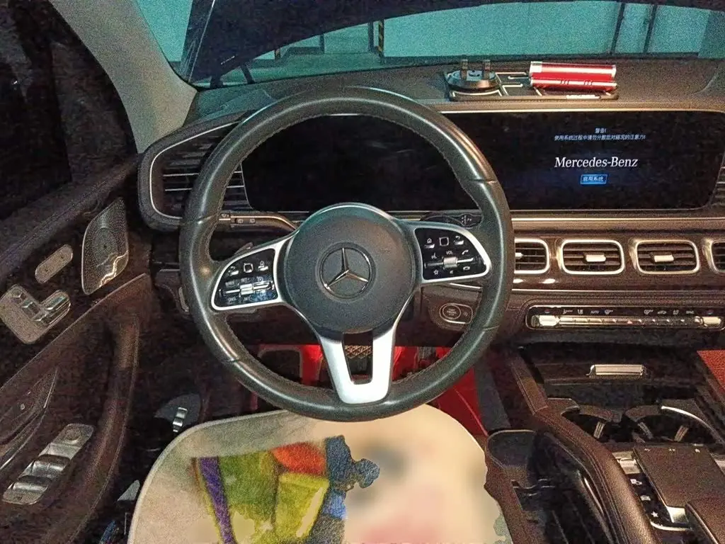 Mercedes-Benz GLS 2020 — Photo 6/20