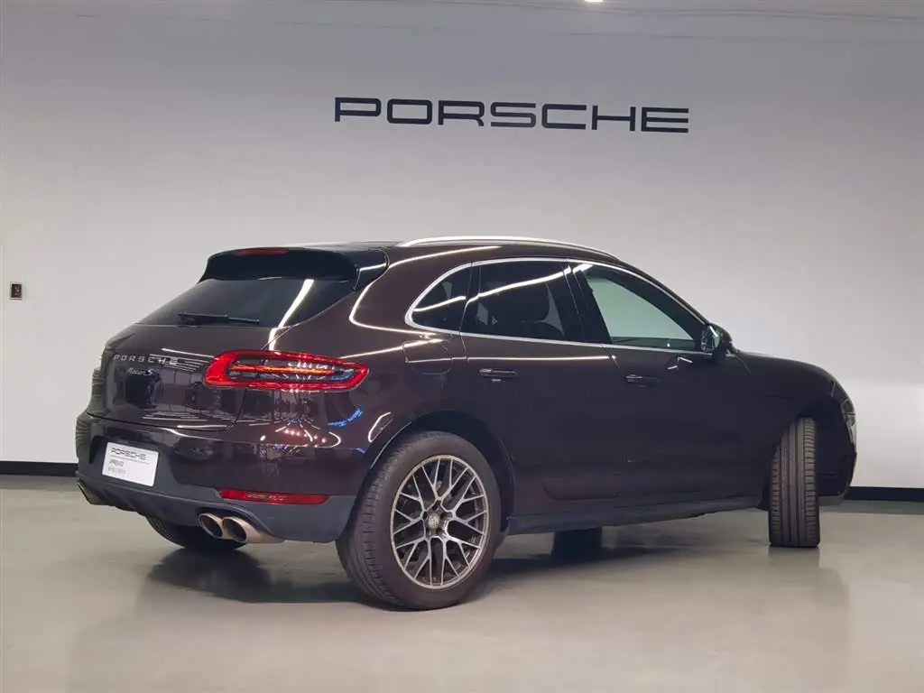 Porsche Macan 2015 — Photo 5/14