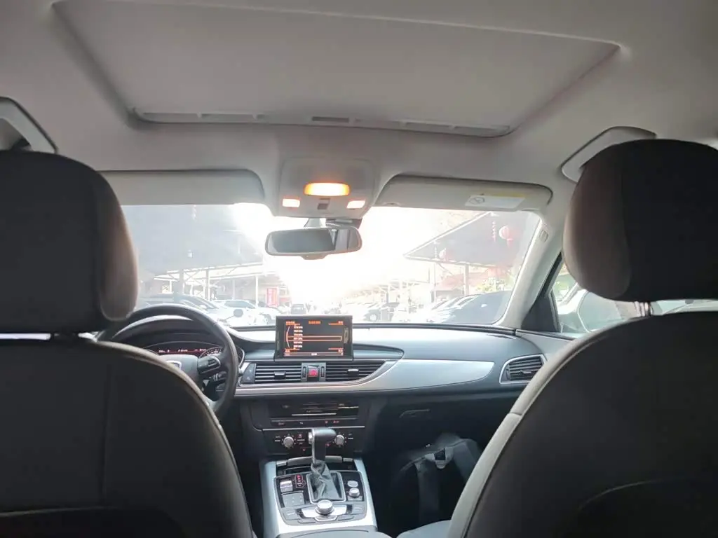 Audi A6L 2016 — Photo 15/20