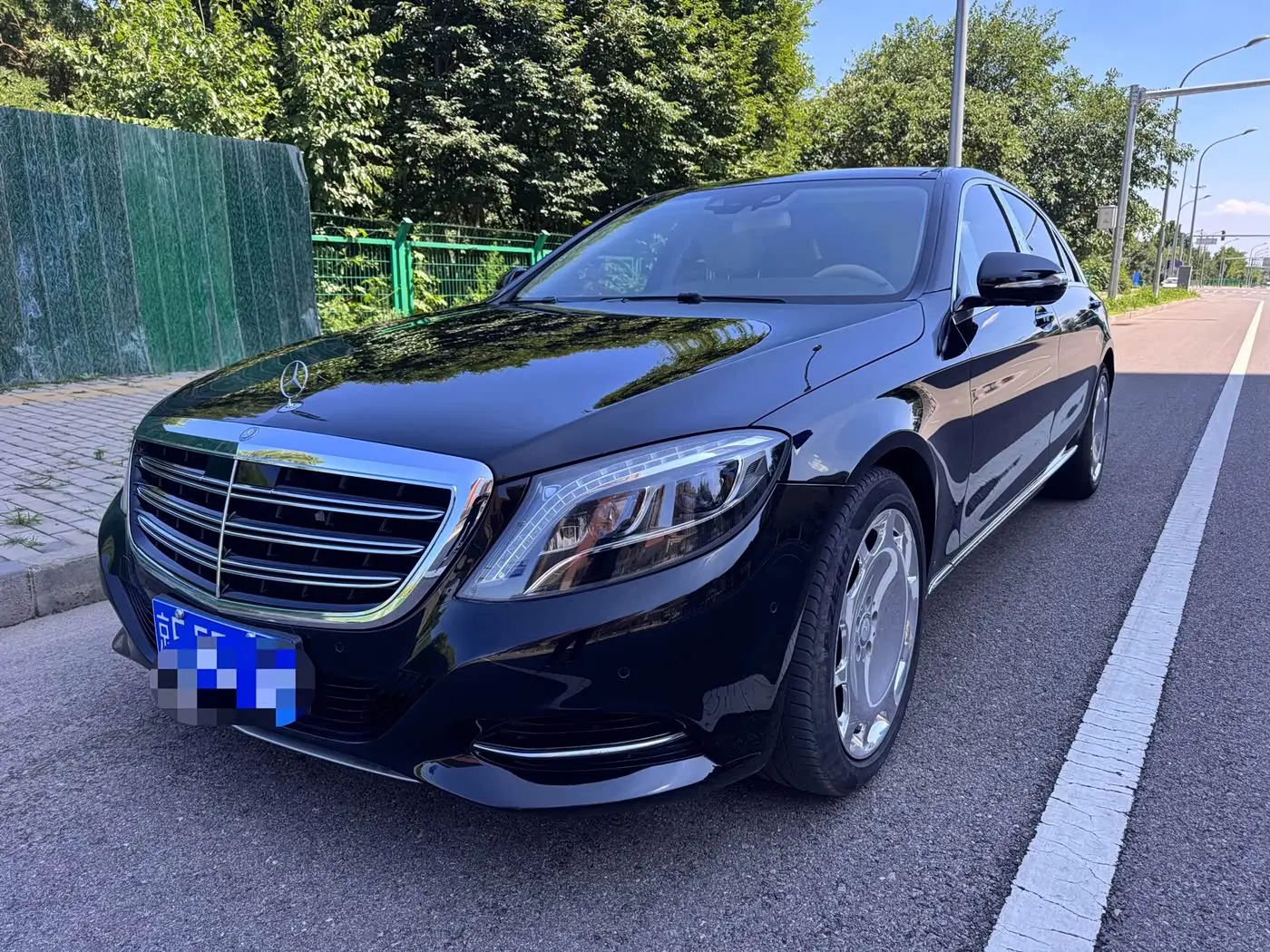 Mercedes-Benz S-Class 2015 — Photo 1/20