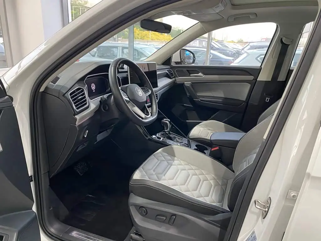 Volkswagen Tayron 2024 — Şəkil 8/13