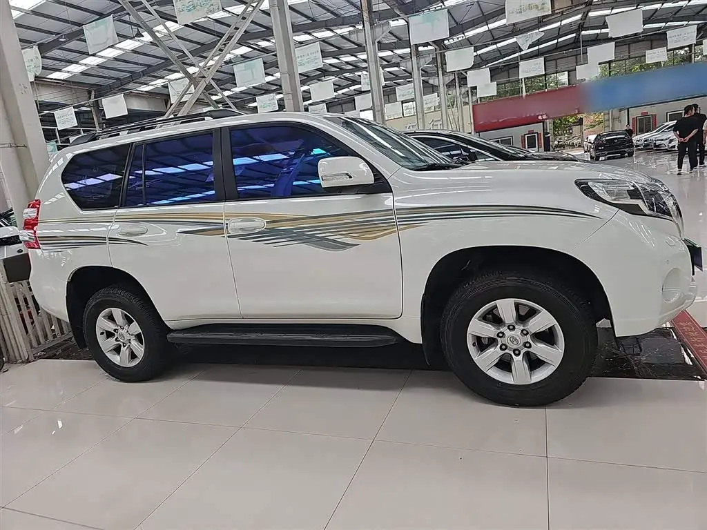 Toyota Prado 2017 — Фото 5/15