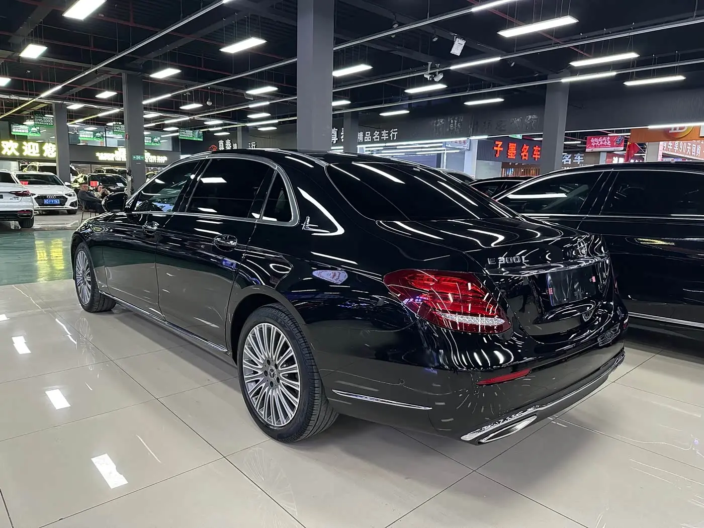 Mercedes-Benz E-Class 2020 — Şəkil 6/15
