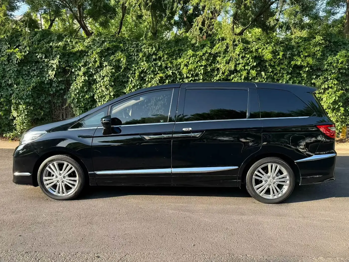 Honda Elysion 2016 — Şəkil 3/9