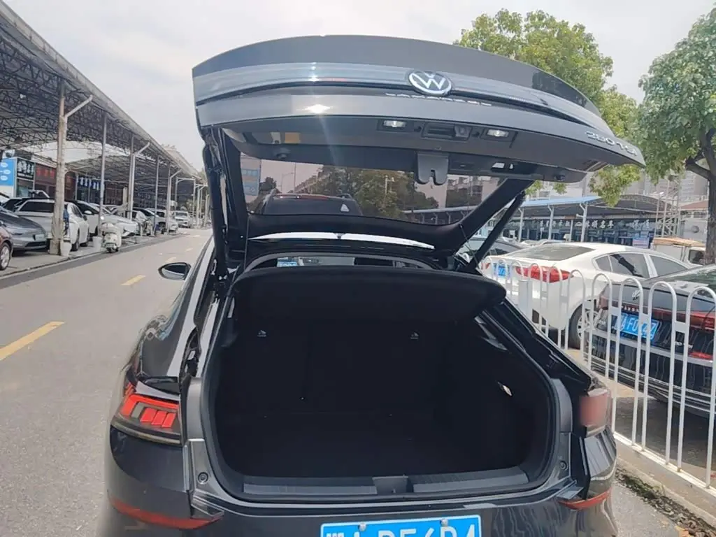 Volkswagen Lamando 2023 — Фото 15/20