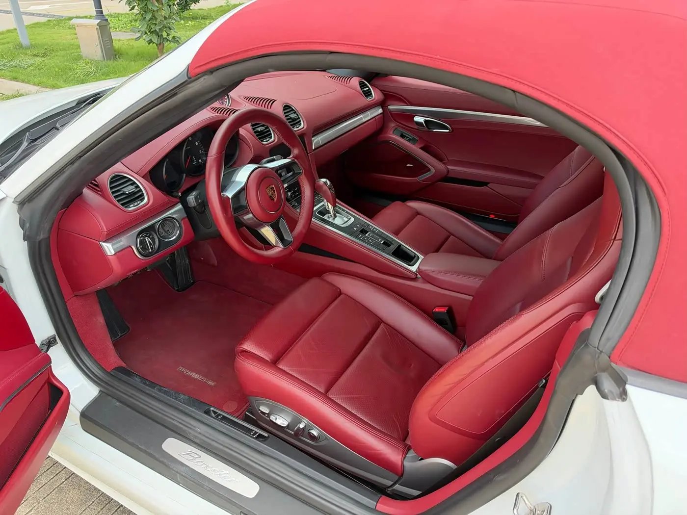 Porsche 718 2018 — Photo 8/20