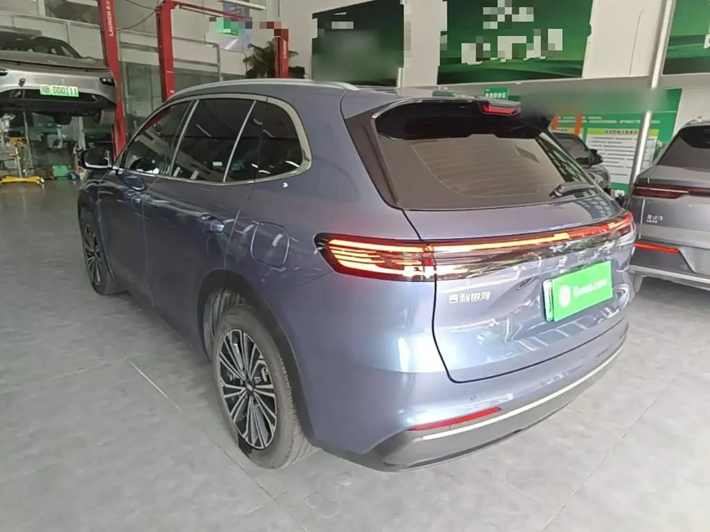 Geely Galaxy Galaxy Starship 7 EM-i 2024 — Photo 5/20