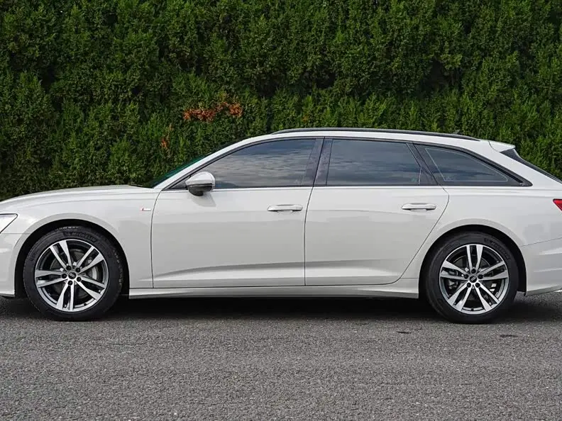 Audi A6 2023 — Фото 11/20