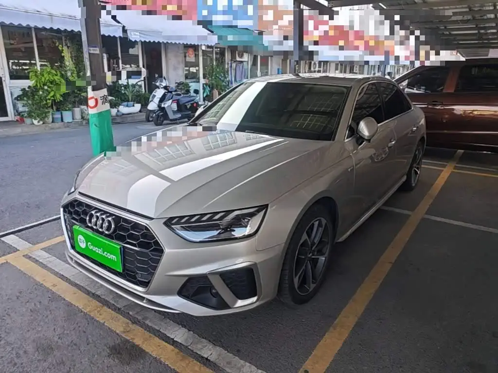 Audi A4L, 2021