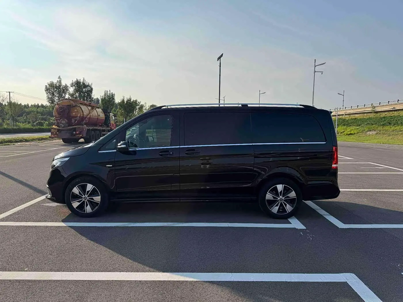 Mercedes-Benz V-Class 2022 — Şəkil 7/20