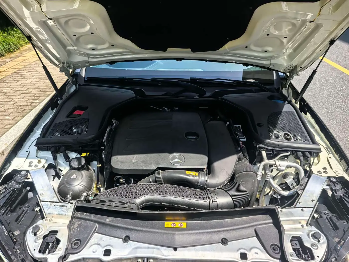 Mercedes-Benz E-Class 2019 — Фото 12/16