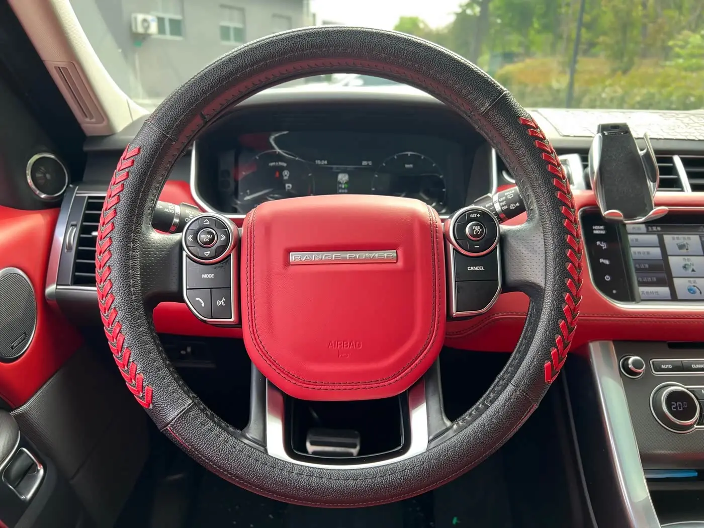Land Rover Range Rover Sport 2014 — Photo 16/20