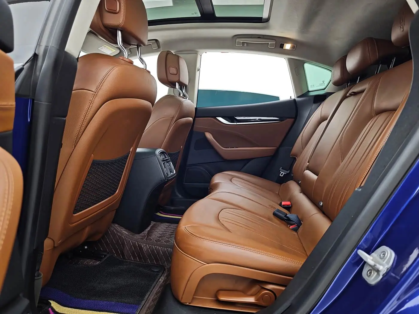 Maserati Levante 2018 — Şəkil 7/10