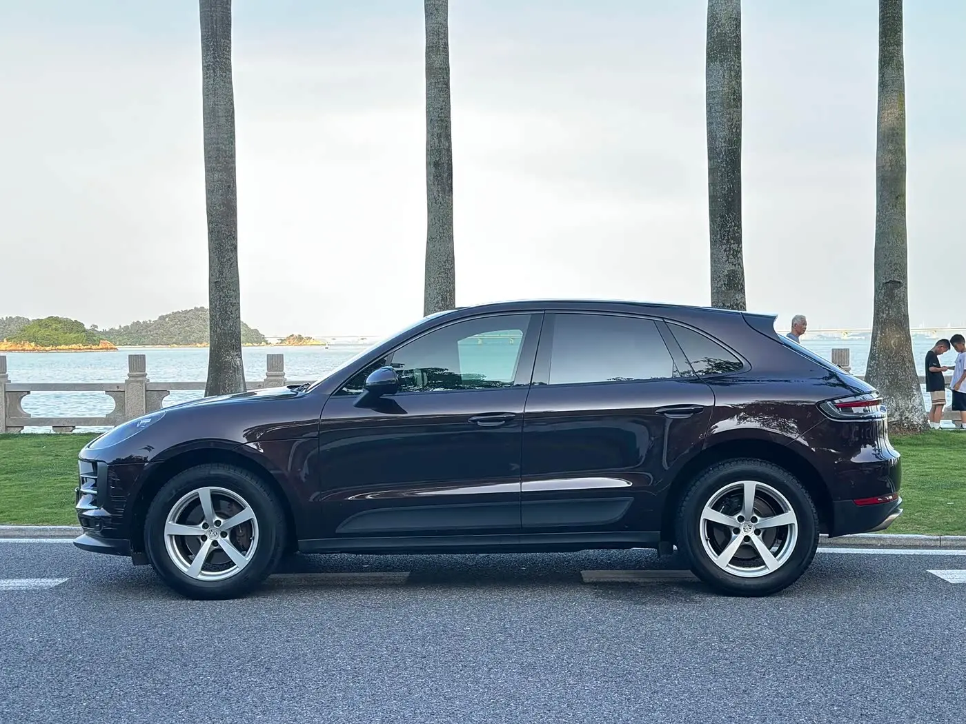 Porsche Macan 2019 — Photo 3/15
