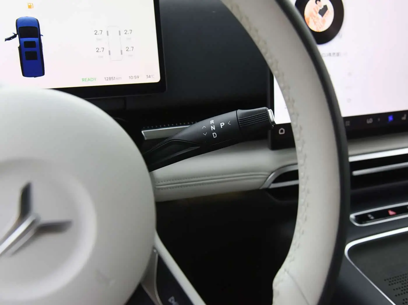 Voyah Auto Voyah Dreamer 2025 — Photo 10/20