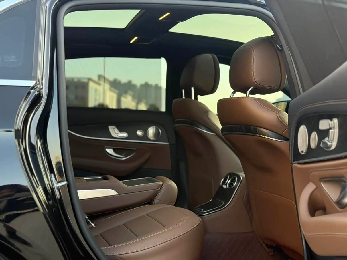 Mercedes-Benz E-Class 2023 — Şəkil 6/15