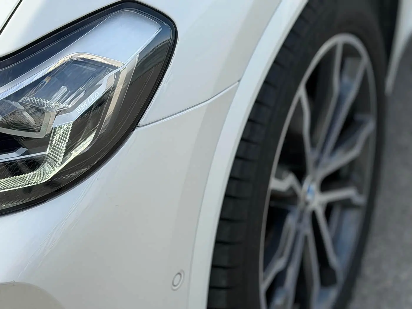 BMW X3 2022 — Photo 6/20