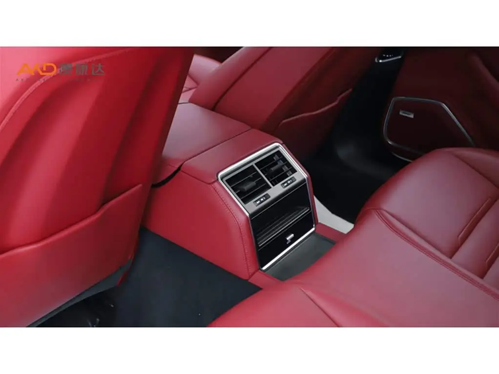 Porsche Panamera 2023 — Şəkil 9/10