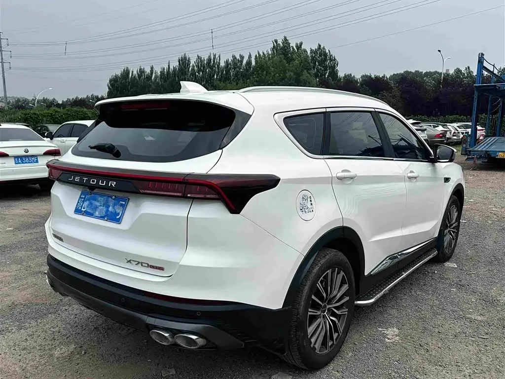 Jetour X70 PLUS 2024 — Фото 13/14