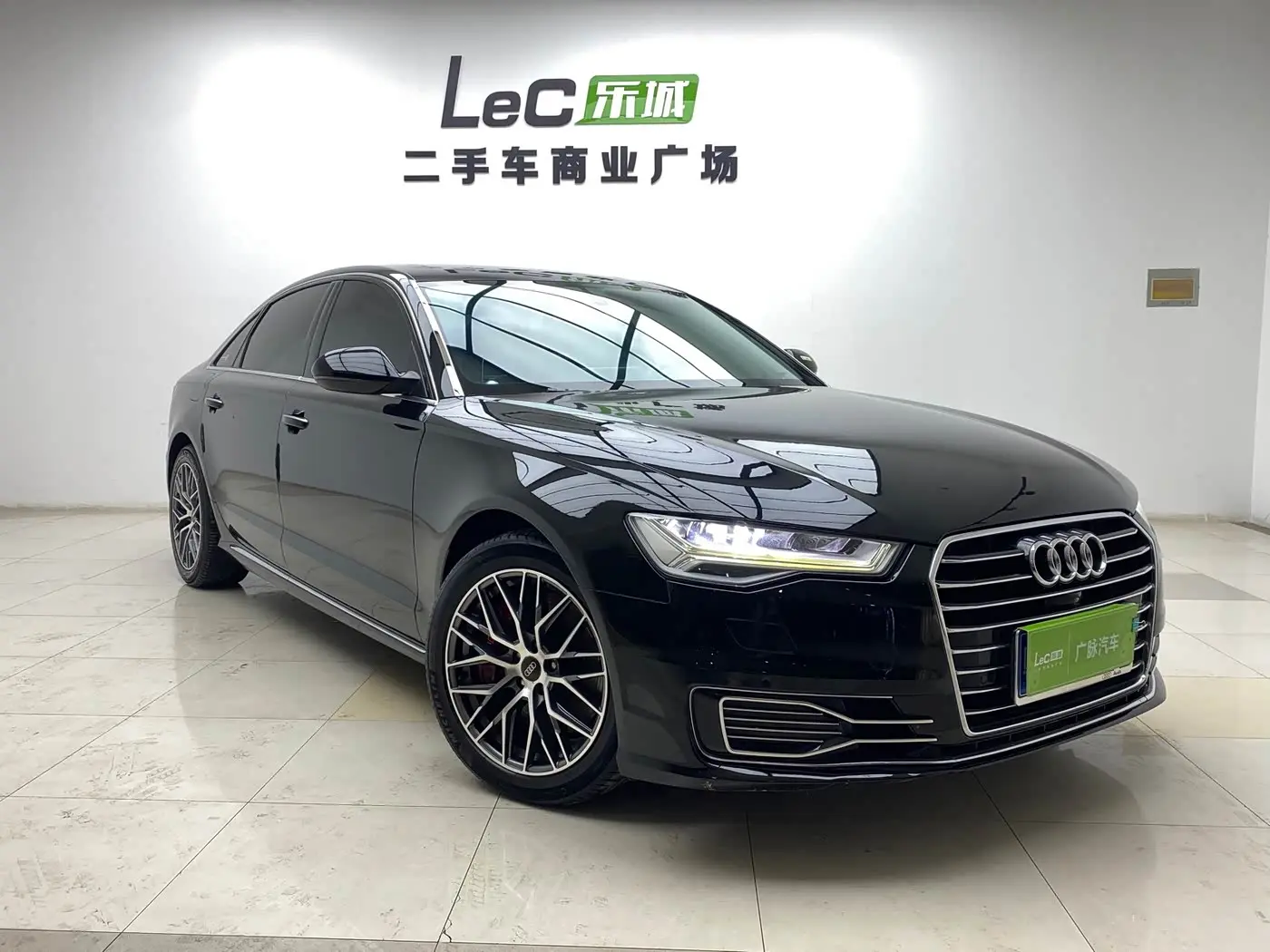 Audi A6L 2017 — Photo 3/12