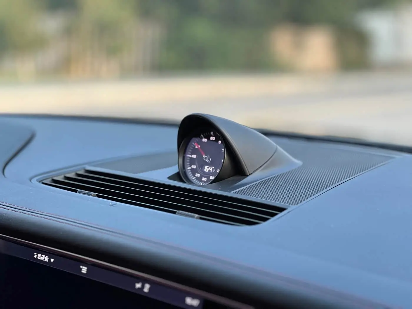 Porsche Panamera 2020 — Фото 19/20