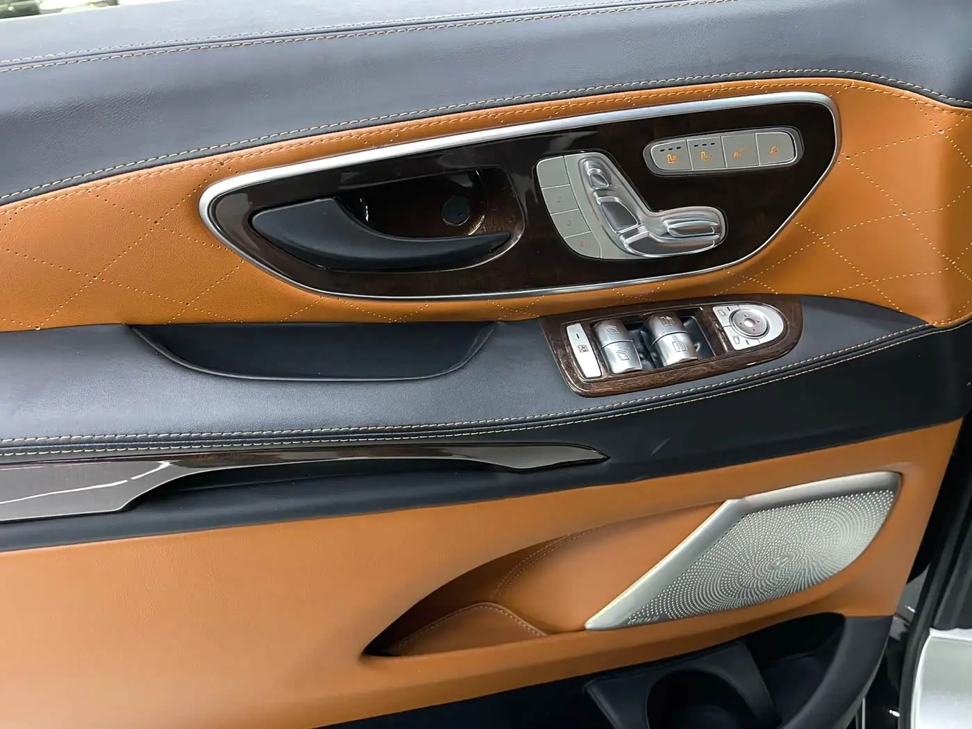 Kedi Auto Kedibach 2024 — Photo 9/20