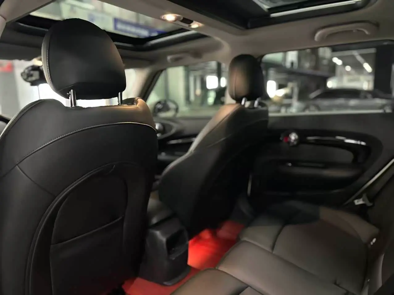MINI CLUBMAN 2021 — Şəkil 13/15