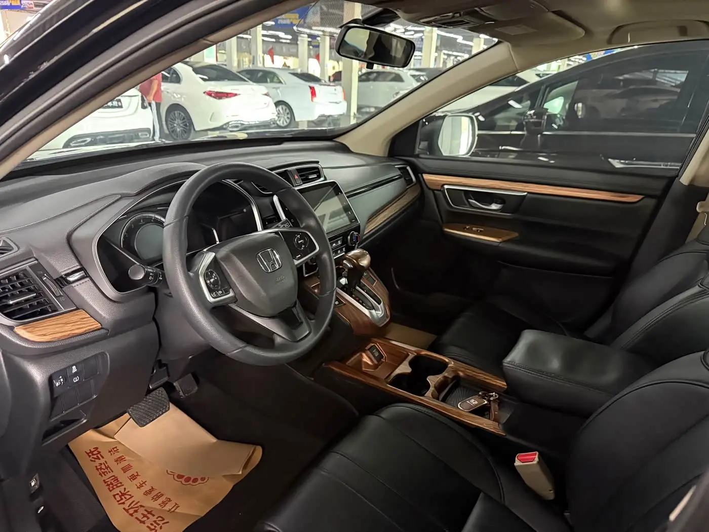 Honda CR-V 2019 — ფოტო 11/15
