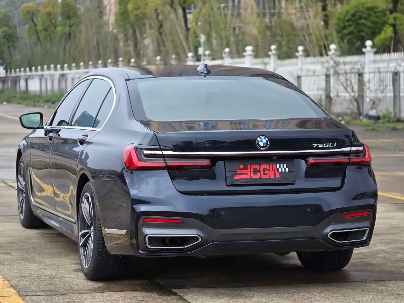 BMW 7 Series 2020 — Photo 14/16