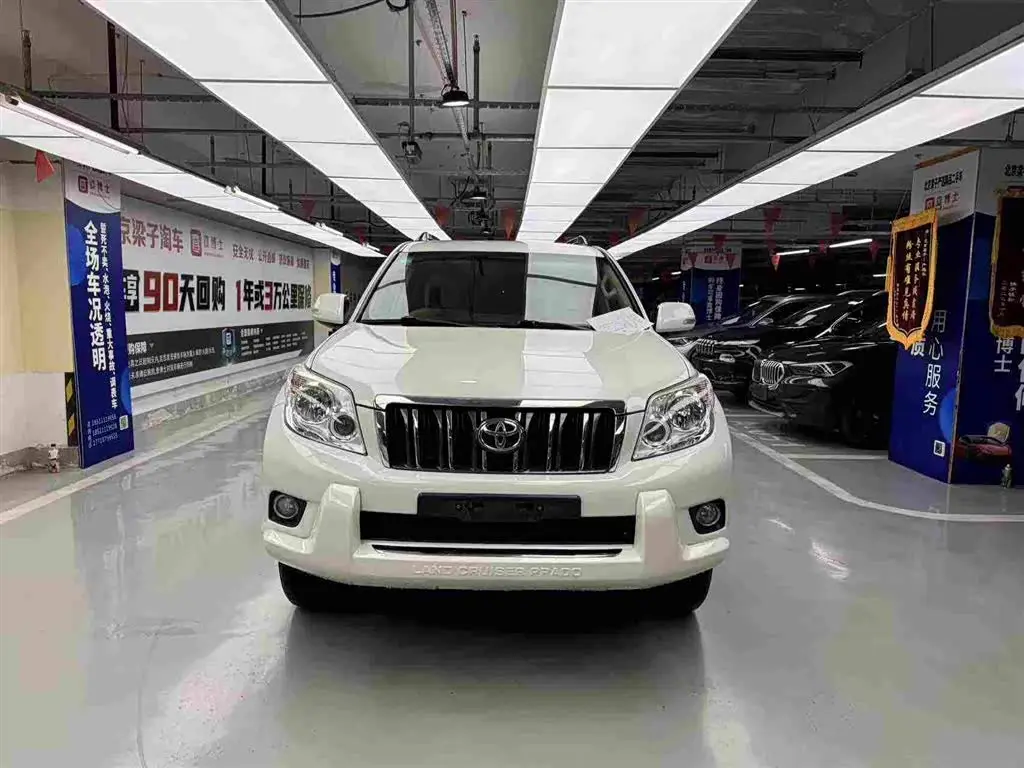 Toyota Prado 2013 — Şəkil 2/13
