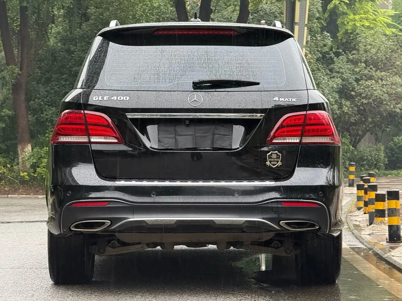 Mercedes-Benz GLE 2016 — Photo 6/10