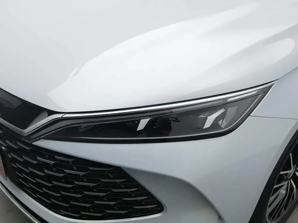 BYD Qin L 2024 — Photo 7/20