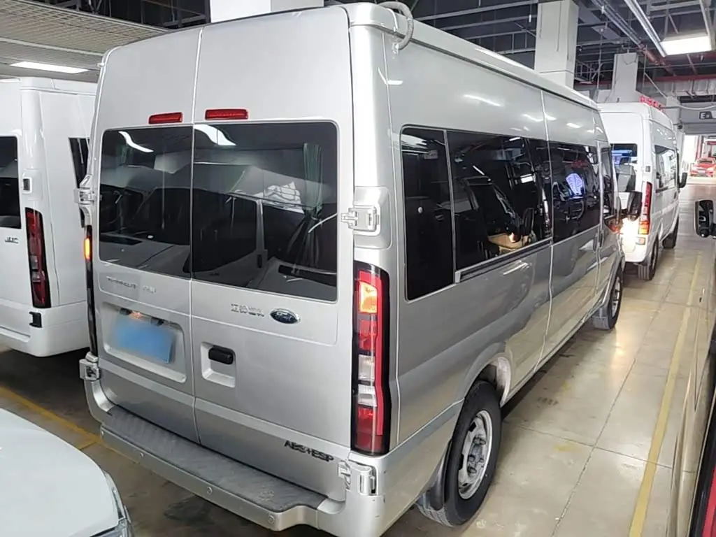 Ford New Generation Transit 2021 — Şəkil 7/20