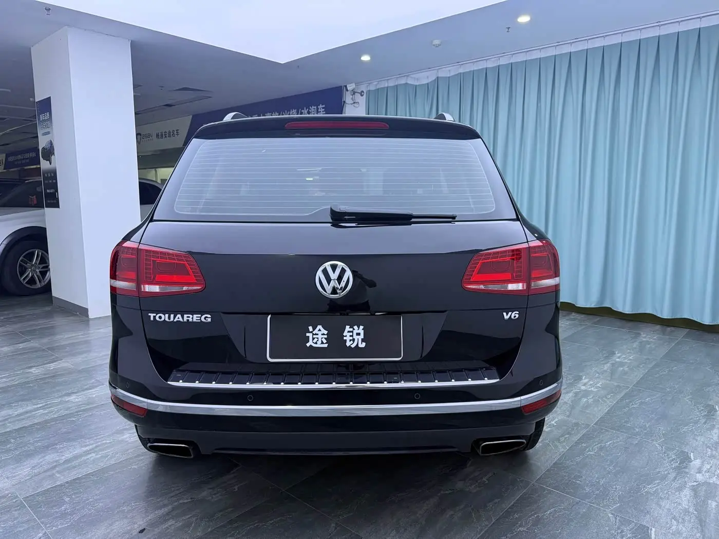 Volkswagen Touareg 2017 — Photo 9/9